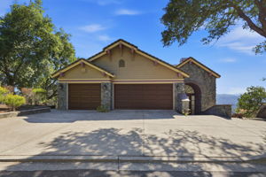 001_F8_506 Oakshire Pl
