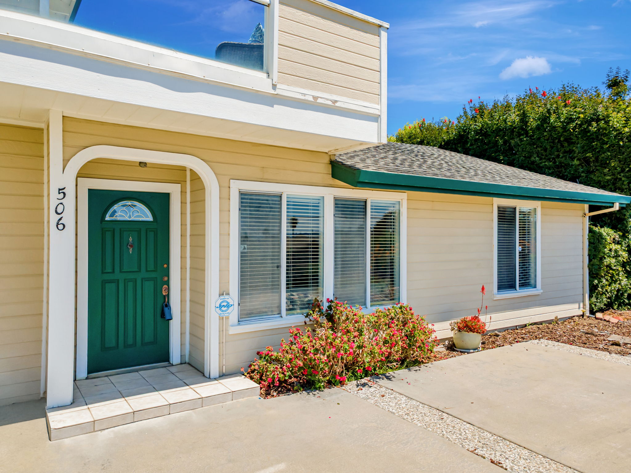 001_AERIAL_ 506 Seacliff Dr_