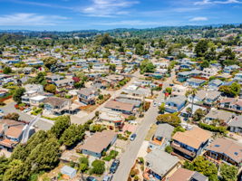 020_AERIAL_ 506 Seacliff Dr_