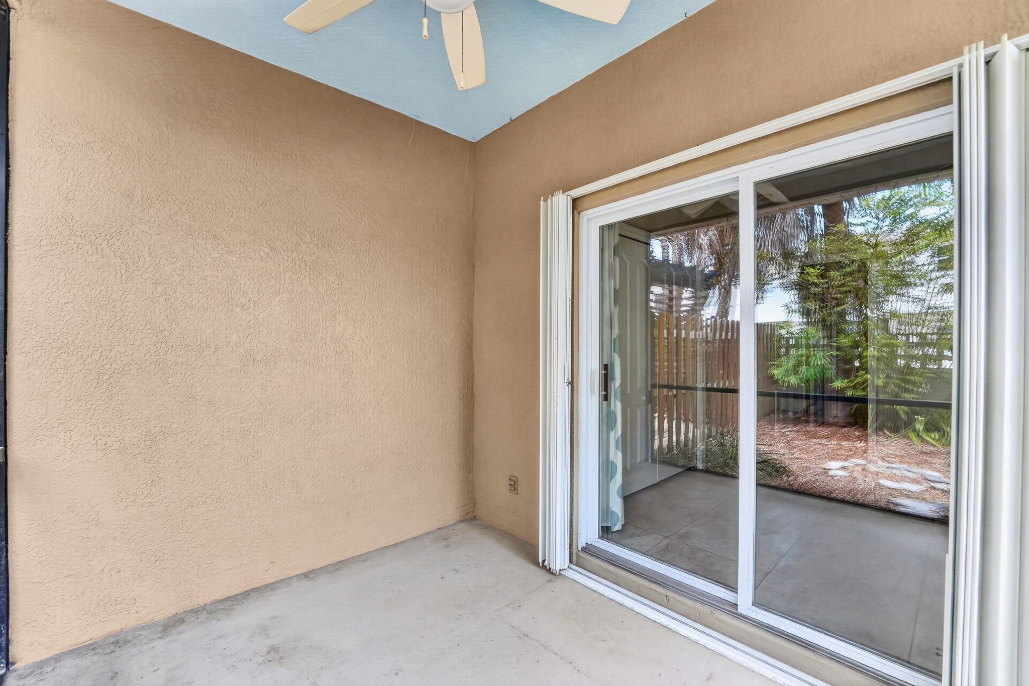 Screened Porch