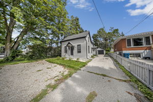  Photo 48