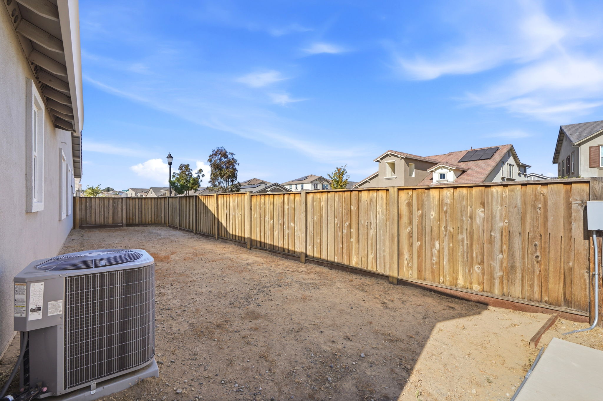 049_F8_5060 Grapevine Ln