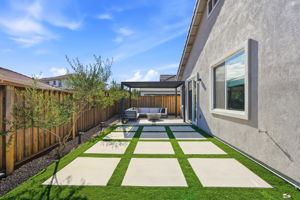 048_F8_5060 Grapevine Ln