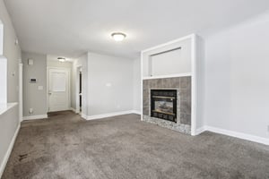 W Legrande Ave-S0902-005.jpg