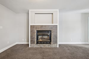 W Legrande Ave-S0902-009.jpg