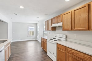 W Legrande Ave-S0902-010.jpg