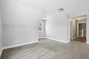 W Legrande Ave-S0902-033.jpg