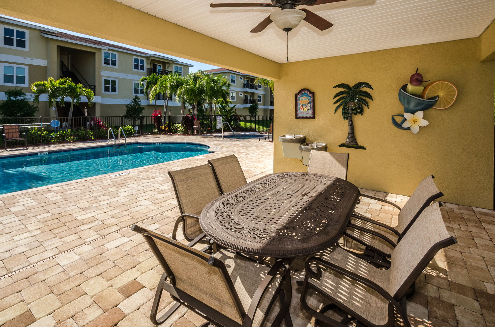 9-Regency Palms Pool Lanai