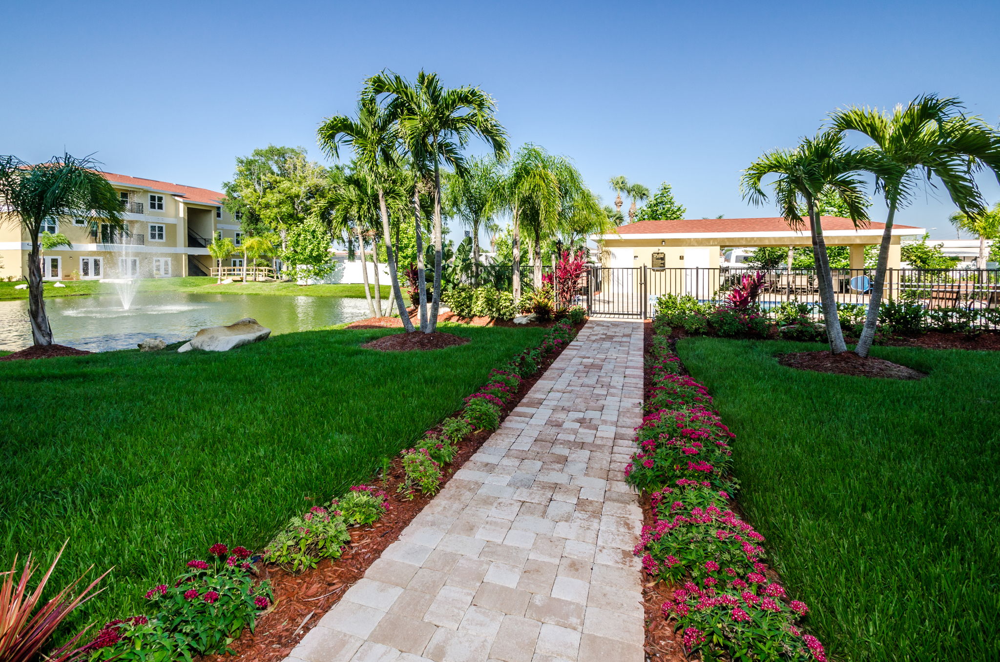 16-Regency Palms Pool