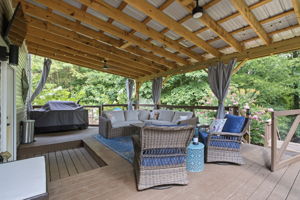 5068 McEver View Dr, Sugar Hill, GA 30518, USA Photo 5