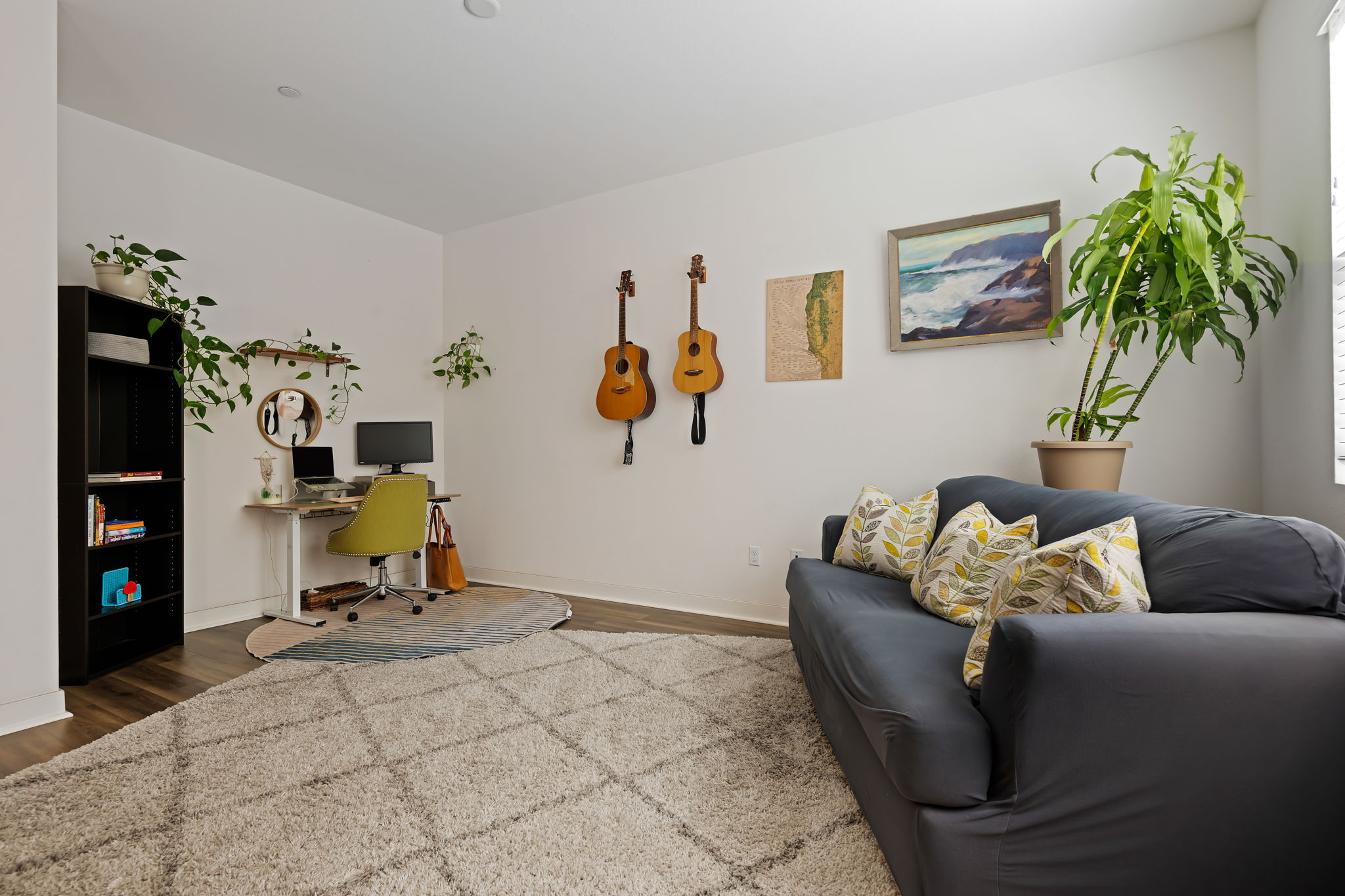 04 - Living Room