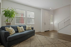 06 - Living Room