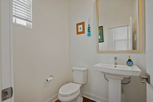 25 - Powder Room