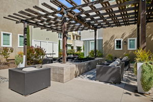 27 - Winslowe Fire Pit