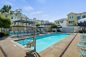 28 - Winslowe Community Pool