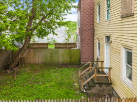  Photo 47