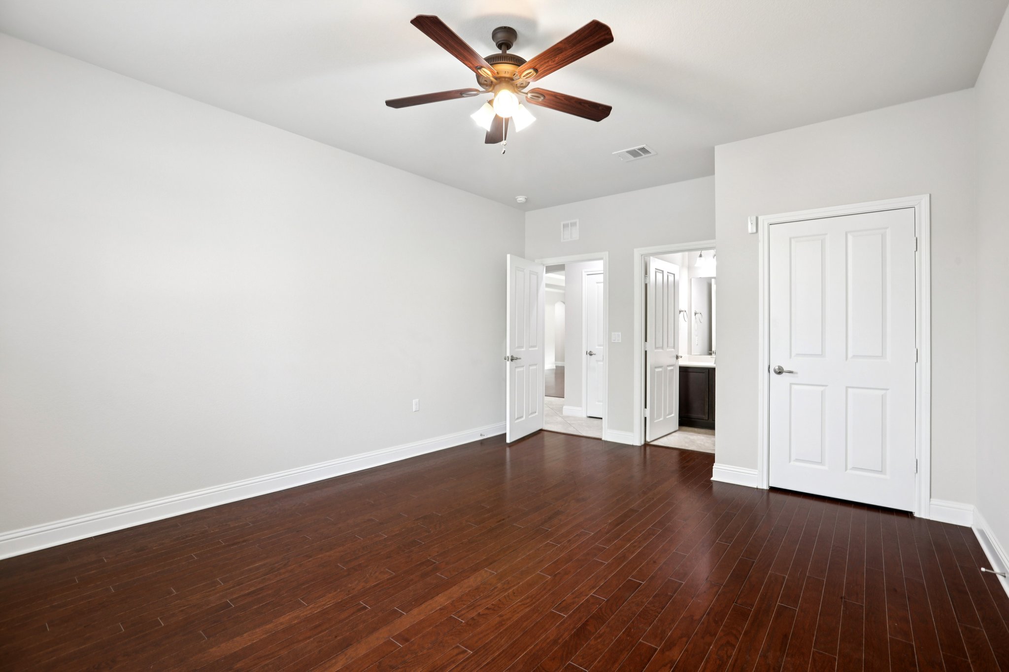 Davis Mountain Cir-S2803-027.jpg