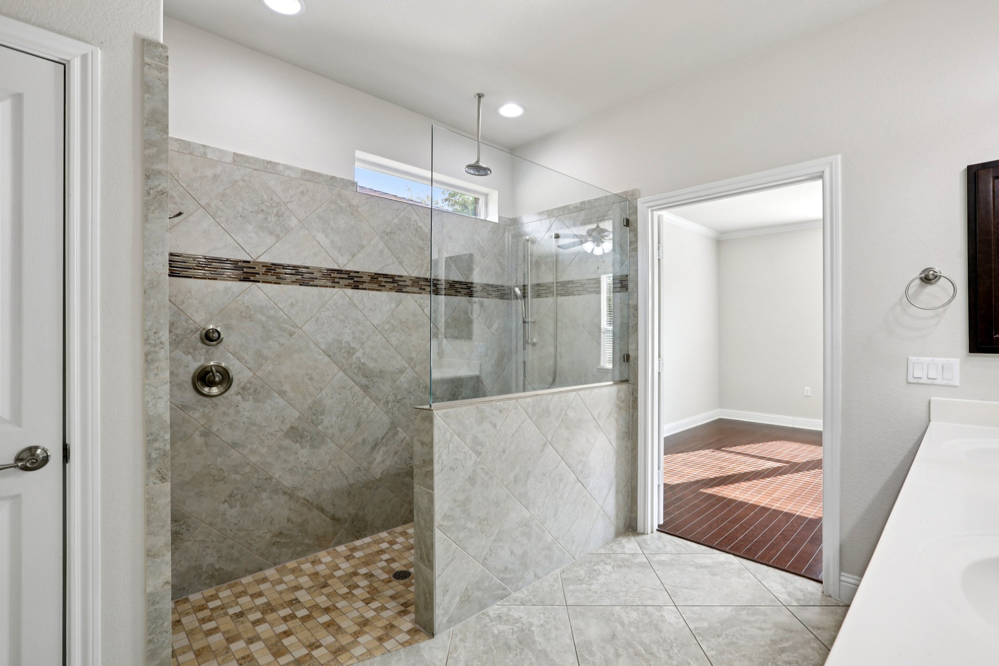 Davis Mountain Cir-S2803-042.jpg