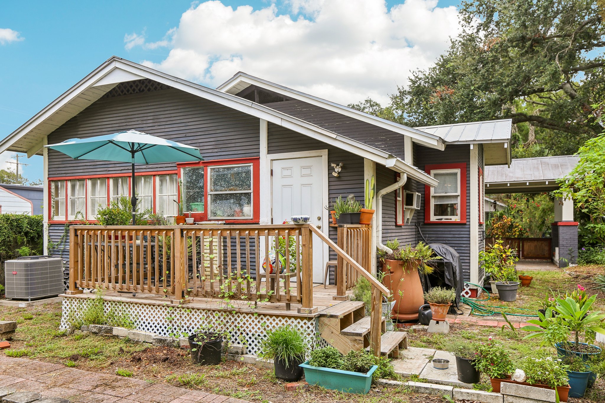 E Knollwood St-S1009-038.jpg