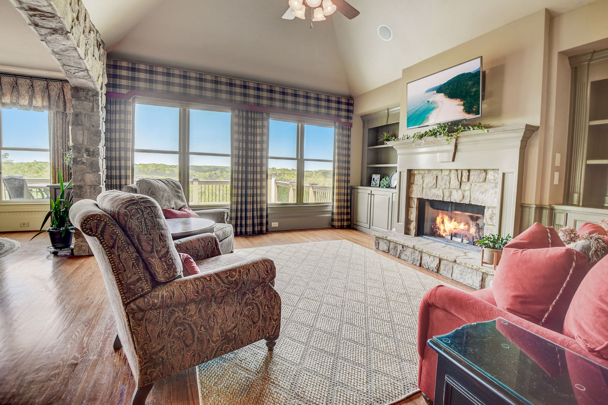 Cozy Fireside Keeping Room!