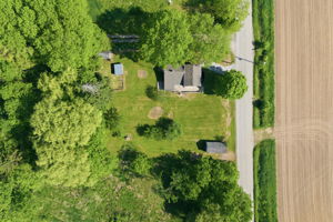  Photo 48