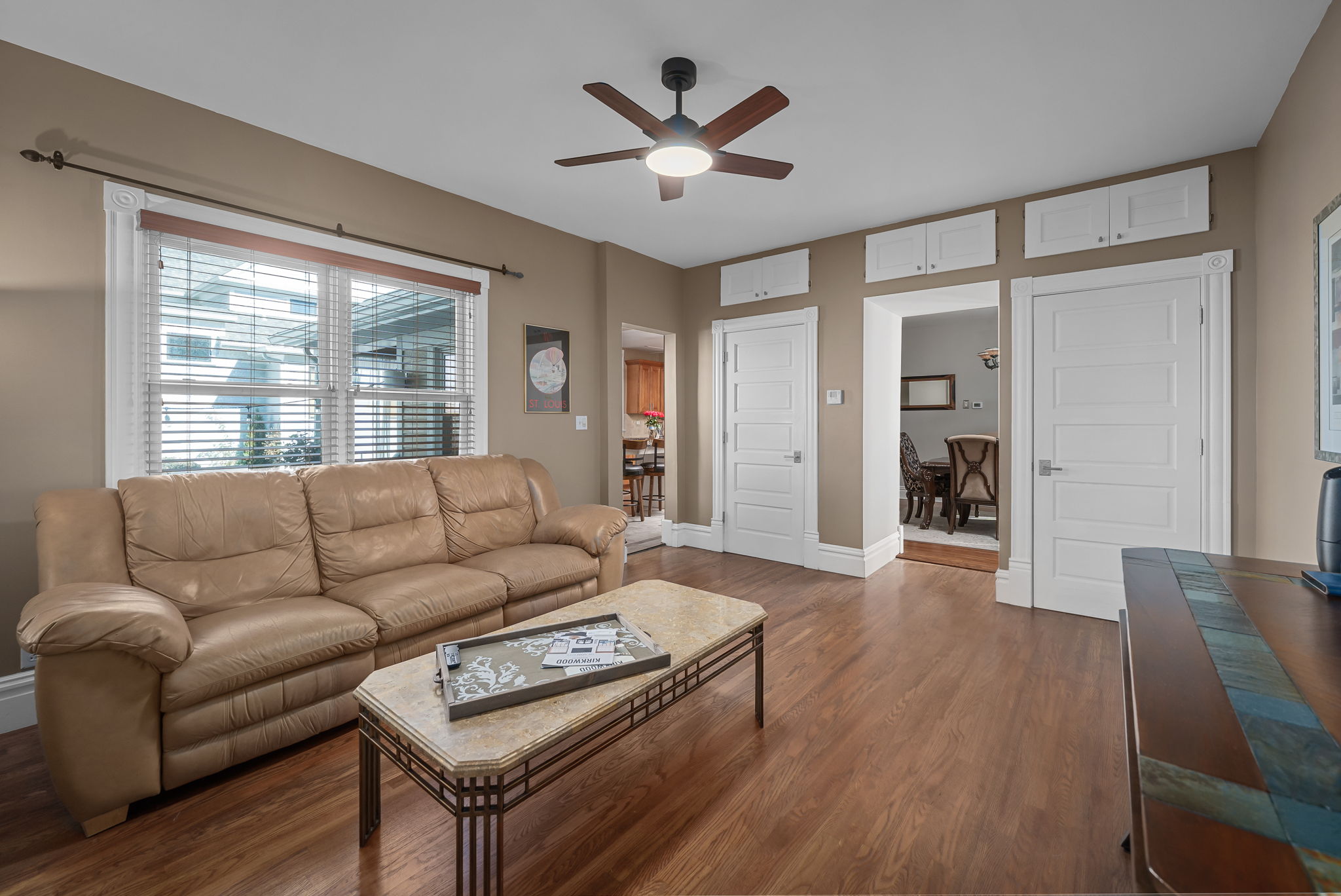 Photo 24