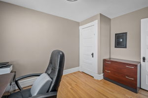  Photo 44