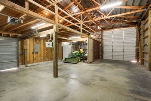  Photo 31