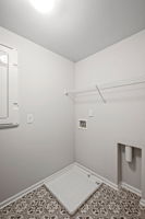  Photo 36