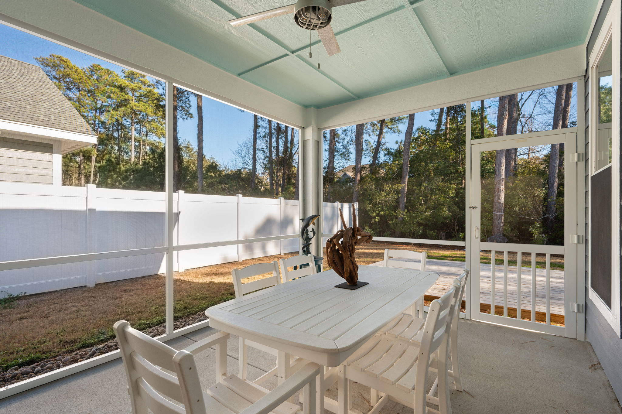 507-Zen-Lane-Screened-Porch