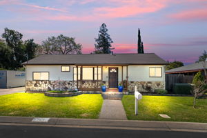 This image has been digitally altered. See original photo.