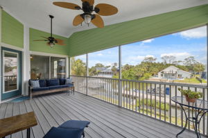Screened Upper Lanai