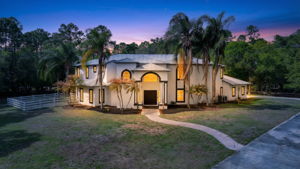 Hero Shot - Virtual Twilight