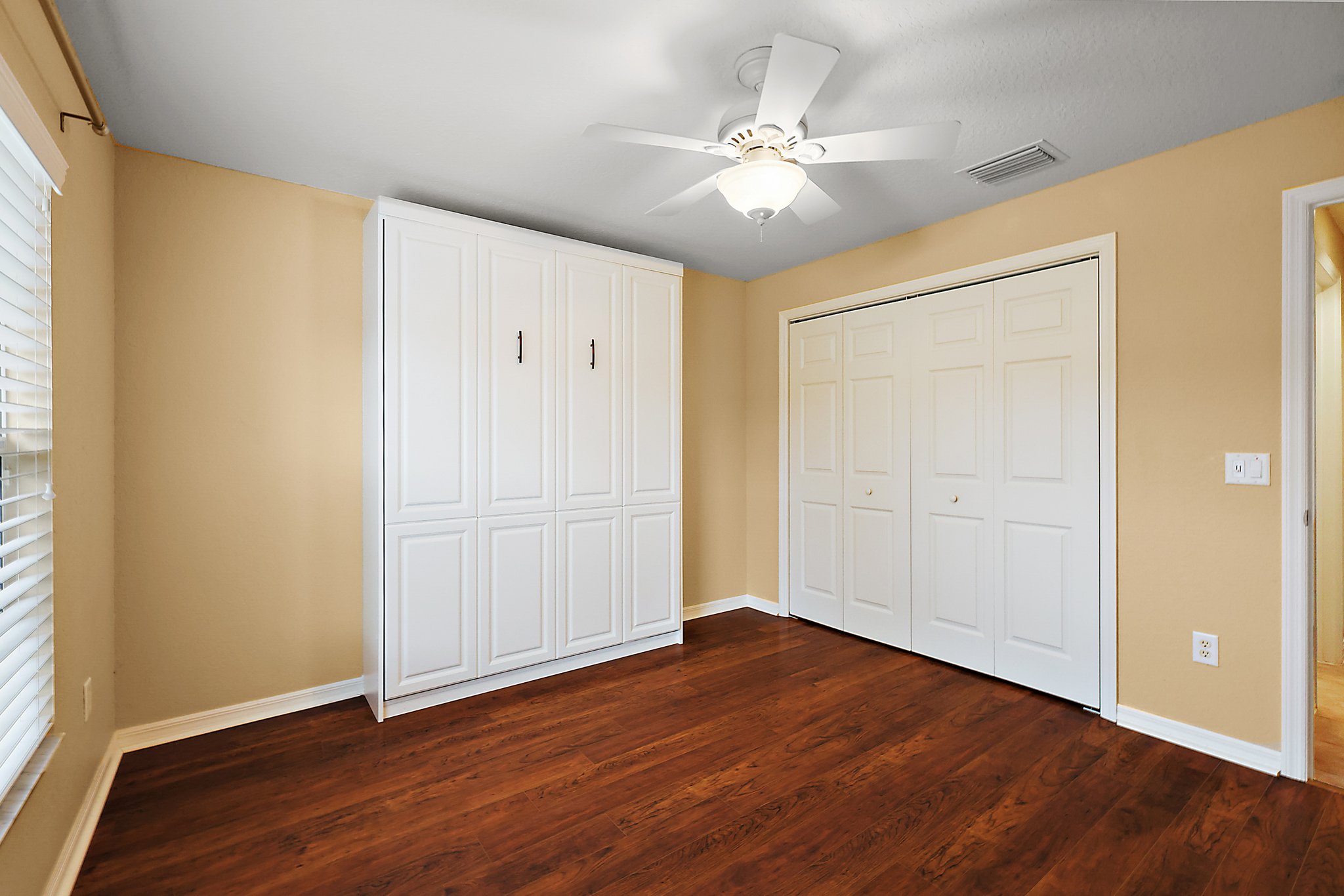 Second Bedroom with Murphy Bed