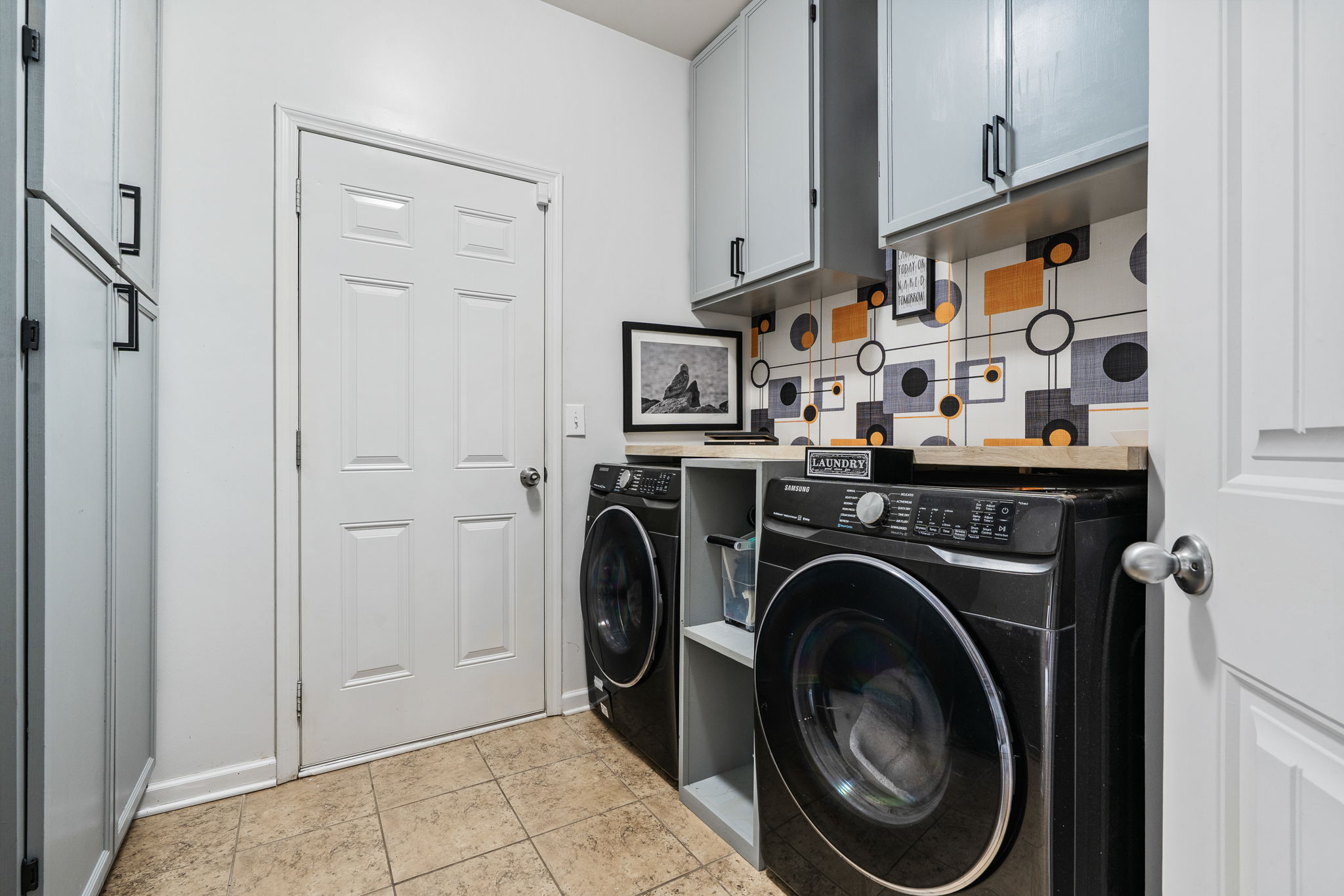 Laundry Room w/ Cabinetry