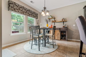 Sunny Breakfast Room