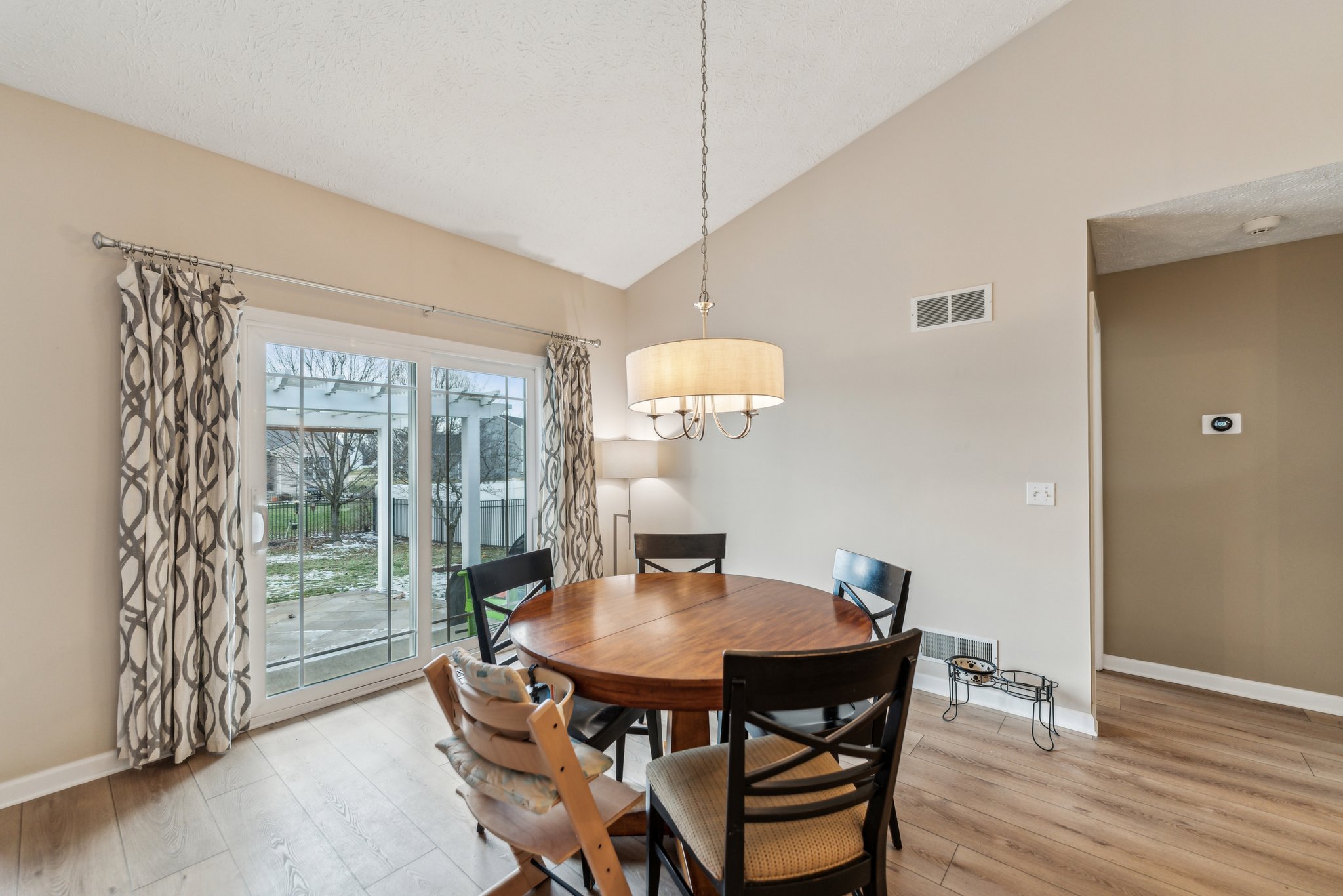 Ravenway Dr-010.jpg