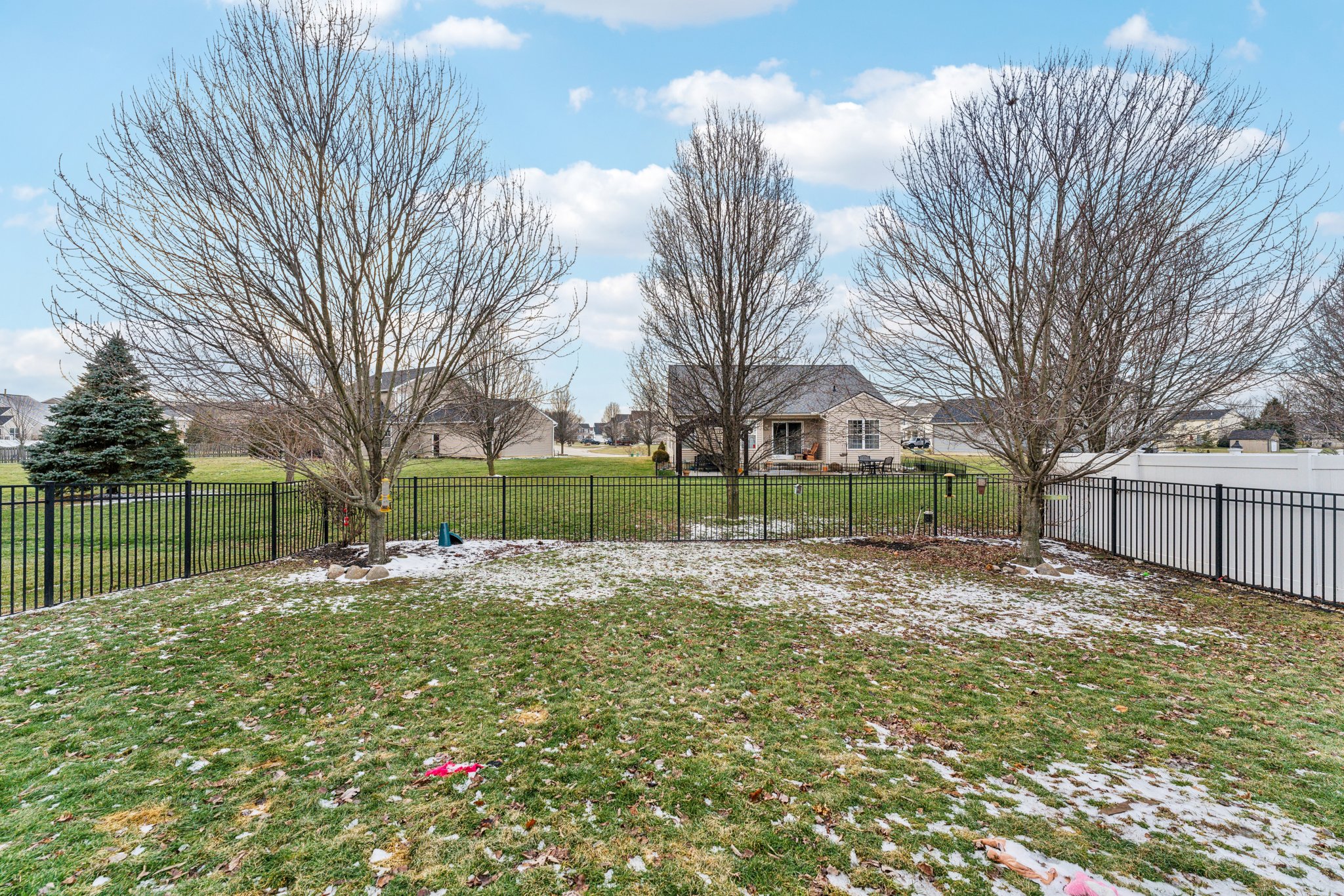 Ravenway Dr-026.jpg