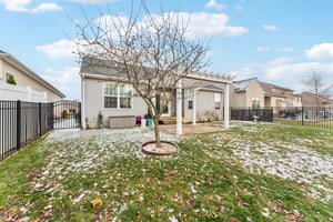 Ravenway Dr-024.jpg