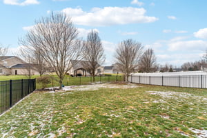 Ravenway Dr-025.jpg