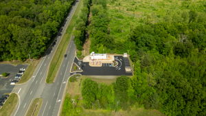  Photo 0