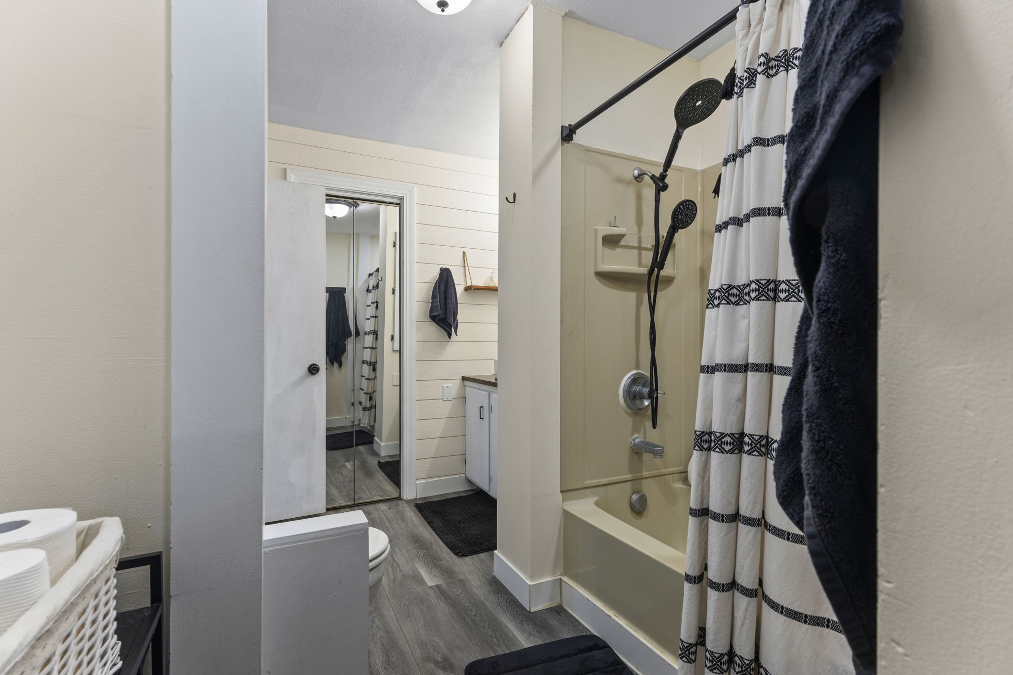 508 6th Ave S-125