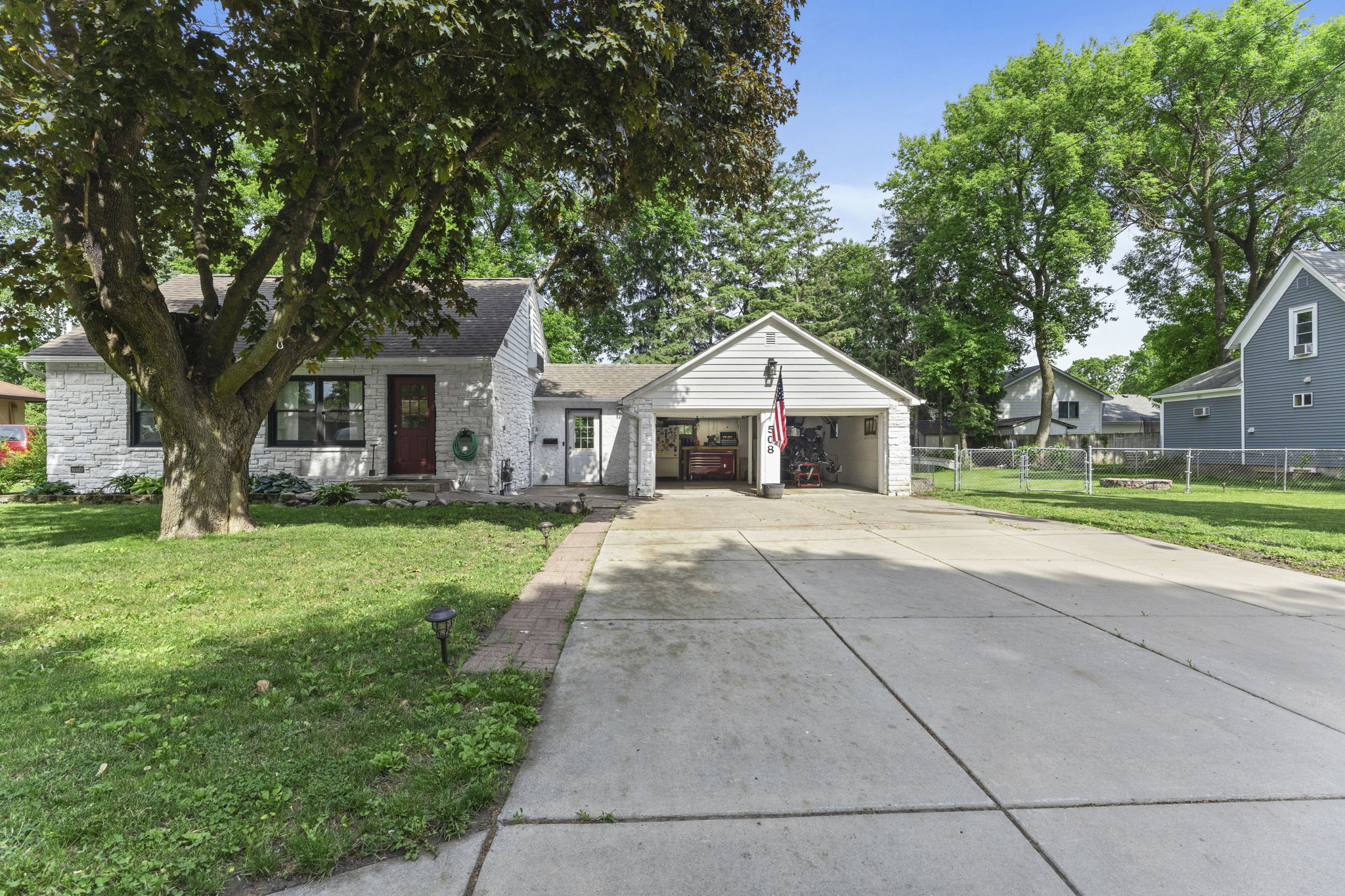 508 6th Ave S-239