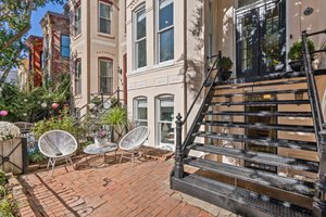 508 Constitution Ave NE, Washington, DC 20002, USA Photo 2
