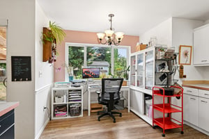 Eldredge Ave-S1208-015.jpg