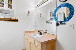 Eldredge Ave-S1208-032.jpg