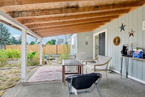 Eldredge Ave-S1208-034.jpg