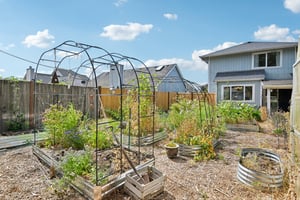 Eldredge Ave-S1208-041.jpg