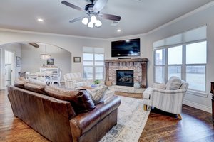  Photo 21