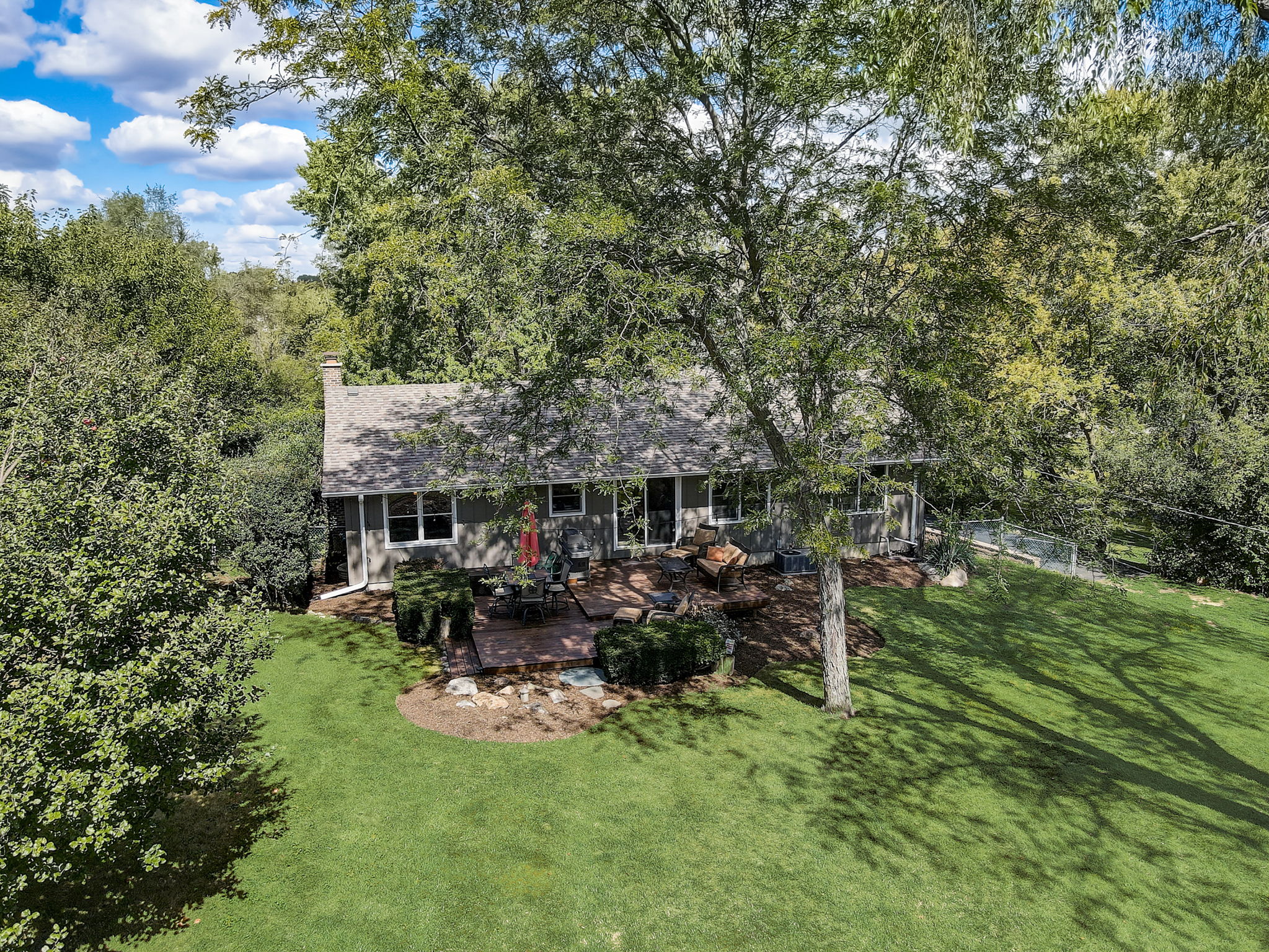 Lakepoint Dr-068